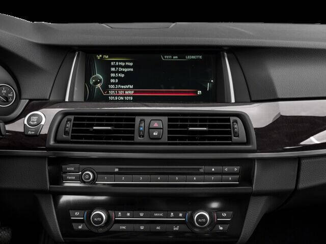 2016 BMW 5 Series 528i