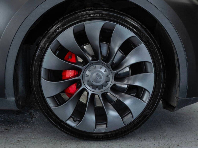 2020 Tesla Model Y Performance