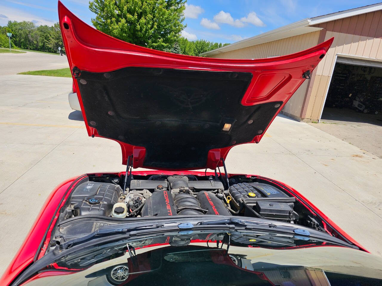 2001 Chevrolet Corvette 143