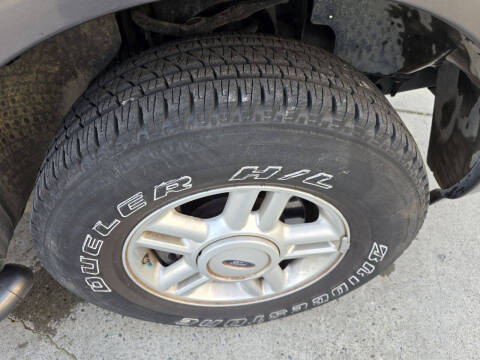 2004 Ford Expedition XLT