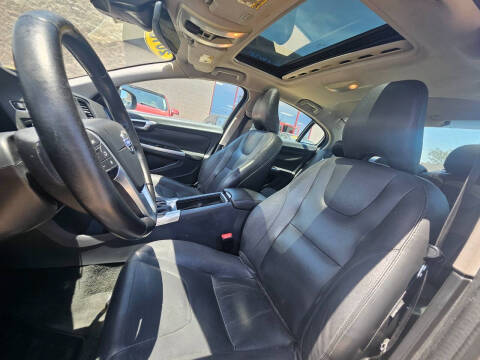 2016 Volvo S60 T5 Drive-E Premier