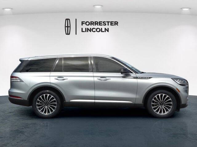 2022 Lincoln Aviator Standard
