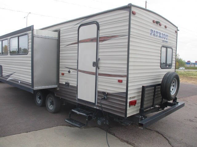 2017 SOLD Forest River Cherokee 27DBS