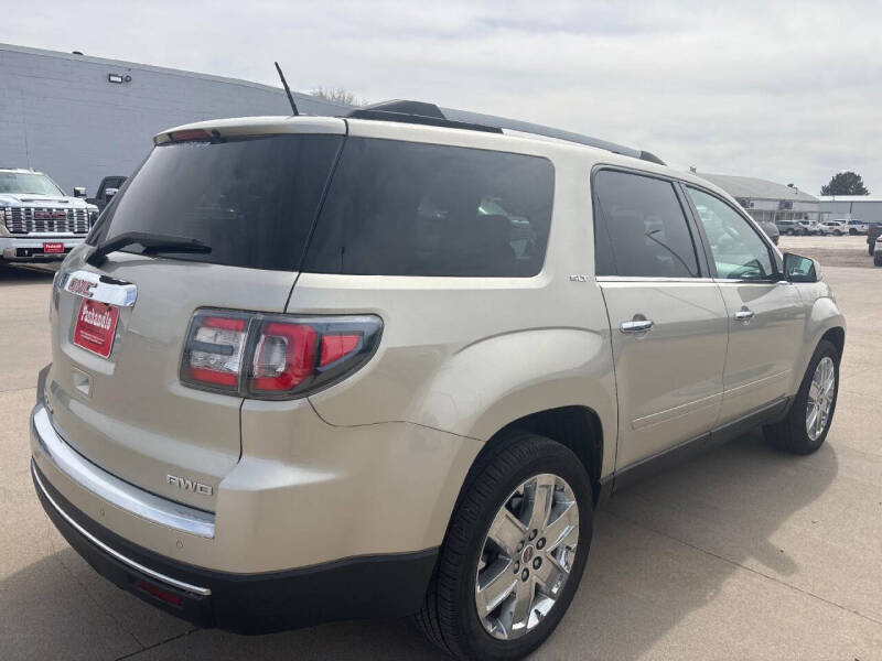 2017 GMC Acadia Limited