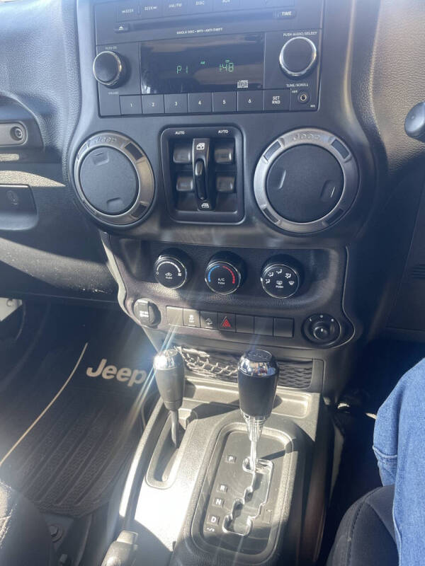 2017 Jeep Wrangler Unlimited Sport RHD