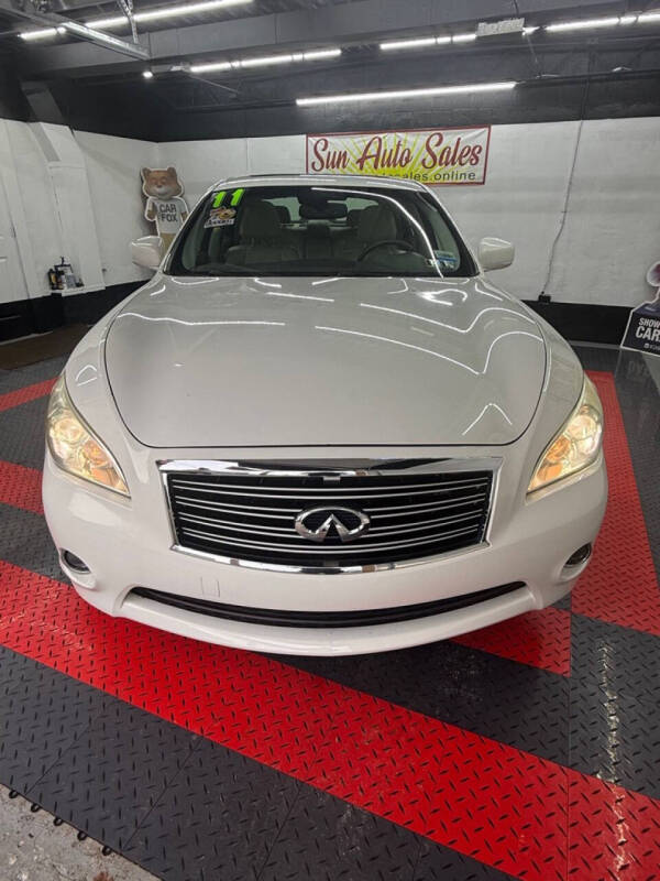 2011 Infiniti M37 x