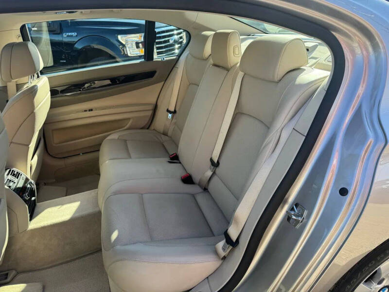 2009 BMW 7 Series 750Li