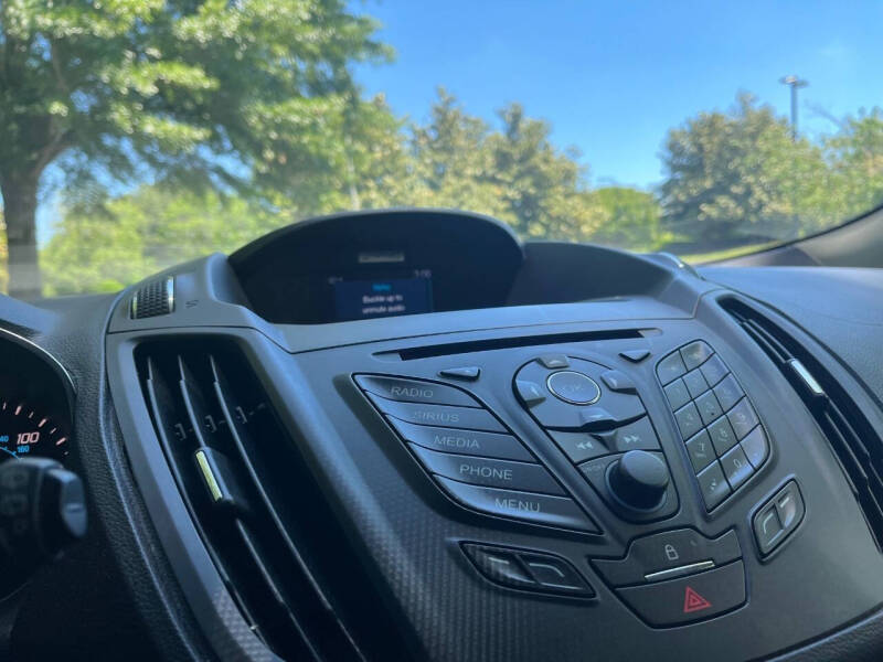 2015 Ford Escape SE