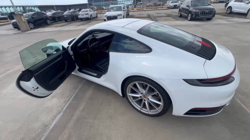 2024 Porsche 911 Carrera 4