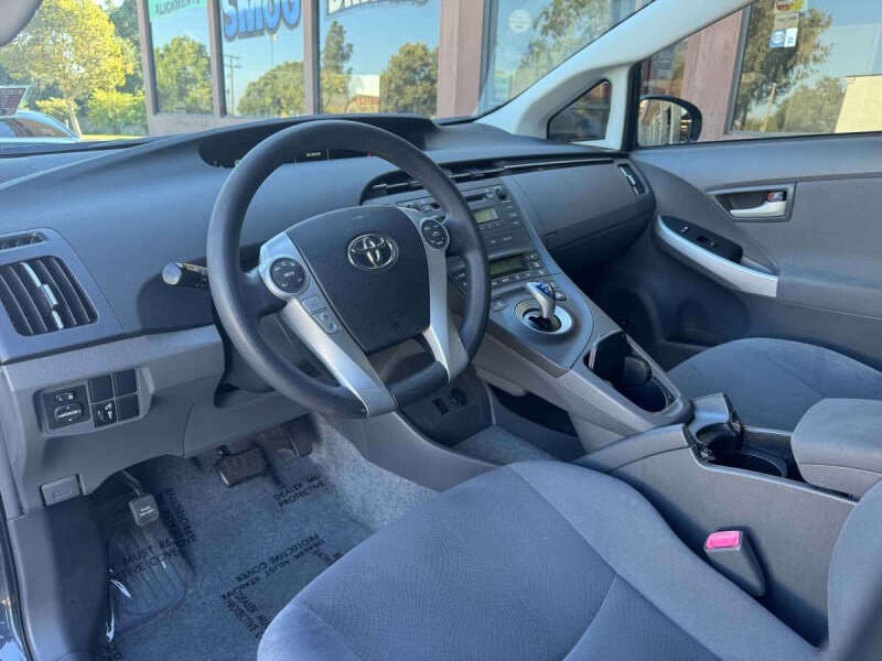 2011 Toyota Prius Five