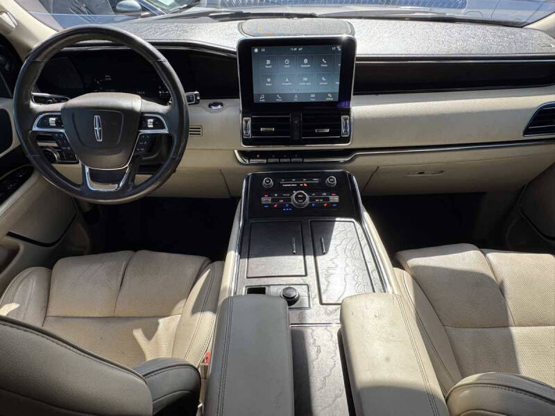 2018 Lincoln Navigator L Select