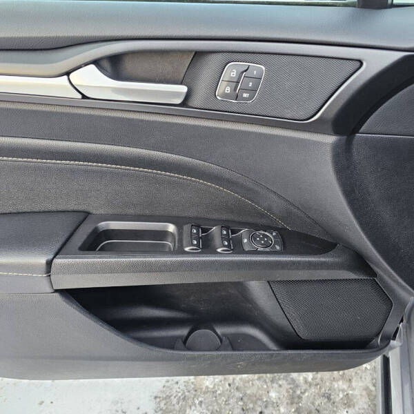 2020 Ford Fusion Titanium