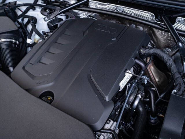 2025 Audi Q5 quattro Prestige TFSI