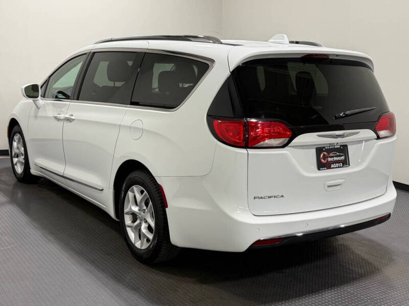 2018 Chrysler Pacifica Touring L