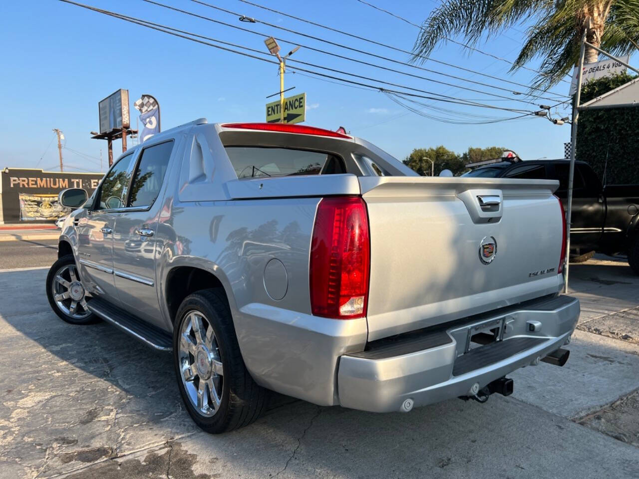 2013 Cadillac Escalade EXT for sale at Car Deals 4 You in Whittier, CA