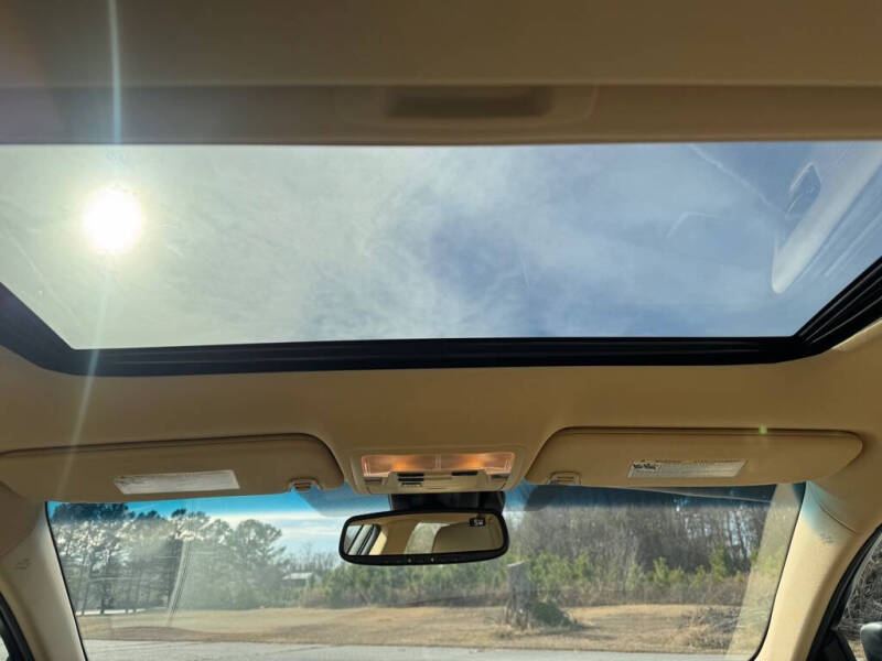 2017 Toyota Avalon XLE