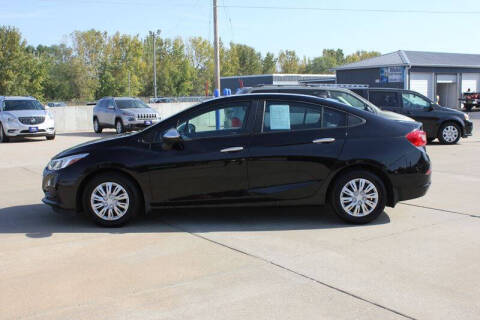 2017 Chevrolet Cruze LS Auto