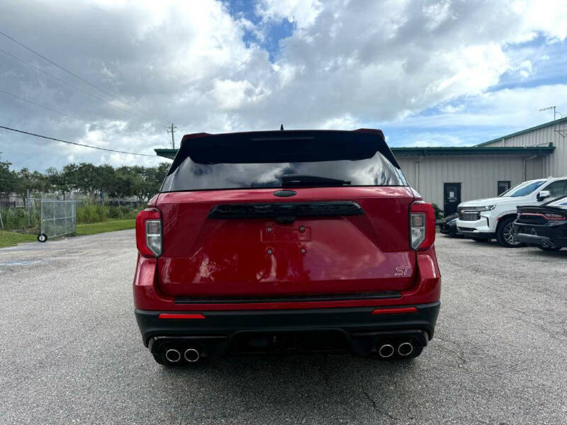 2023 Ford Explorer ST