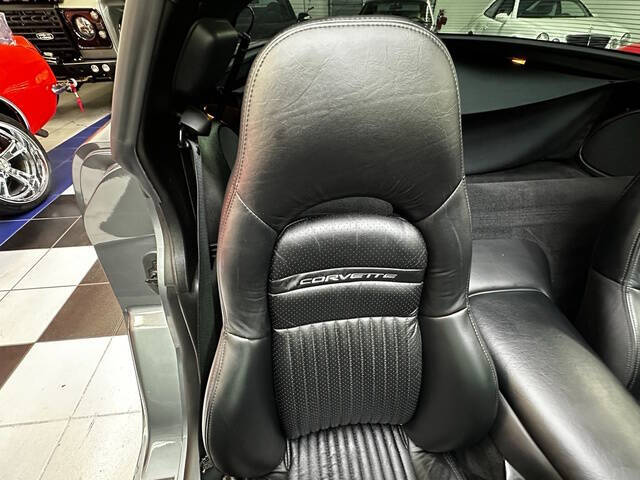 2004 Chevrolet Corvette