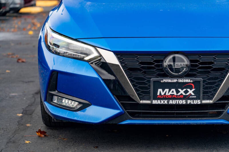 2022 Nissan Sentra SR