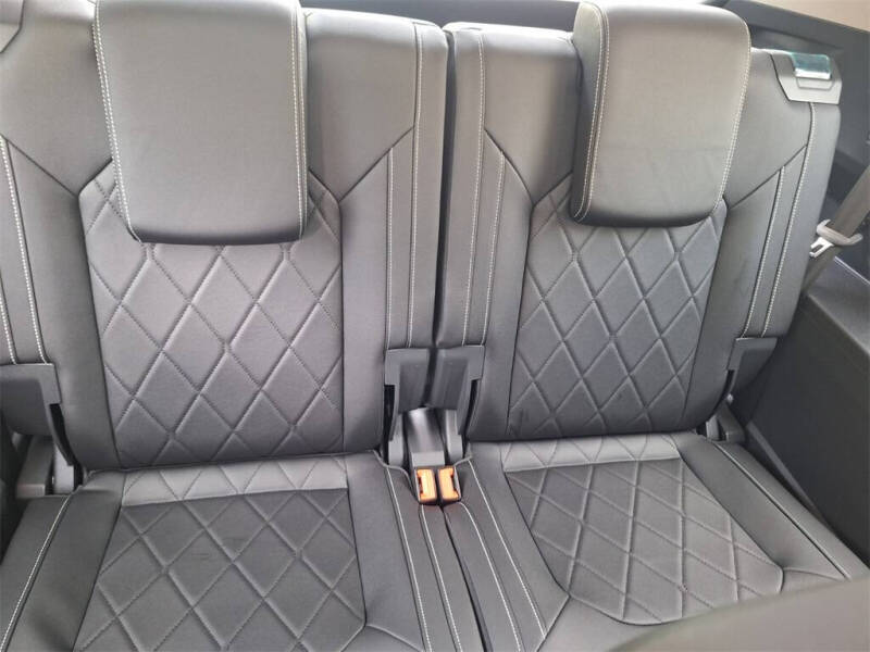 2025 Volkswagen Atlas SEL Premium R-Line 4Motion