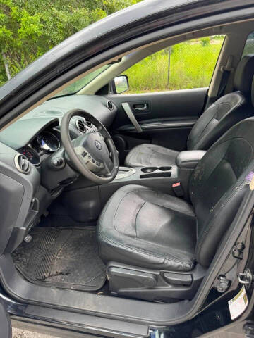 2011 Nissan Rogue S Krom