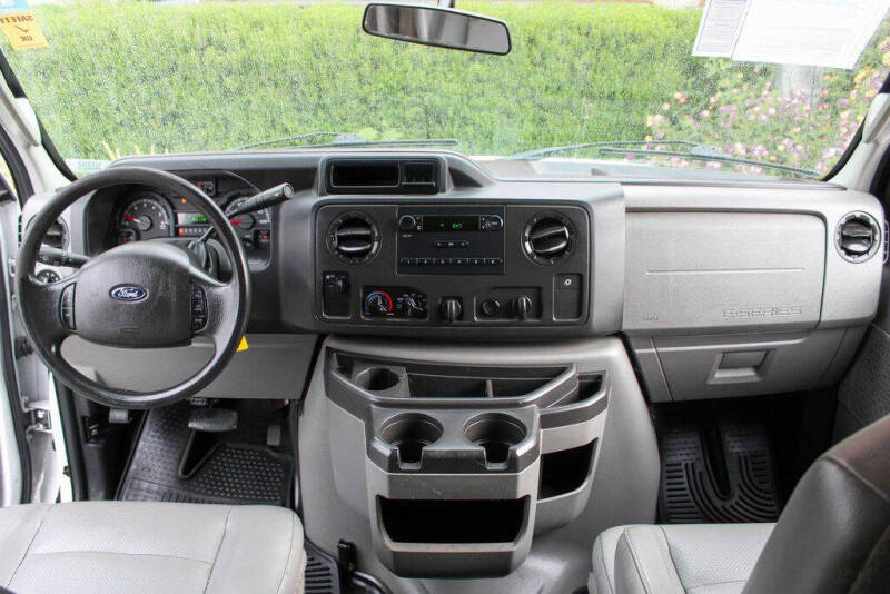 2014 Ford E-Series