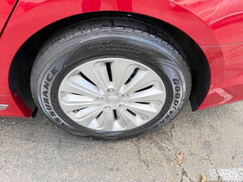 2016 Hyundai Sonata Hybrid SE