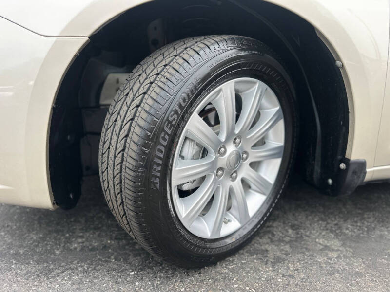 2013 Chrysler 200 Limited