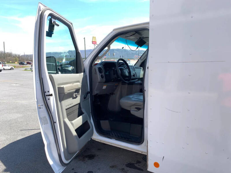 2019 Ford E-Series