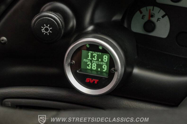 2004 Ford Mustang SVT Cobra