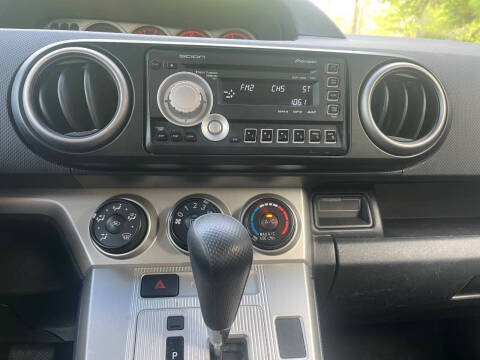 2010 Scion xB