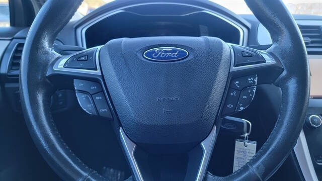 2013 Ford Fusion SE