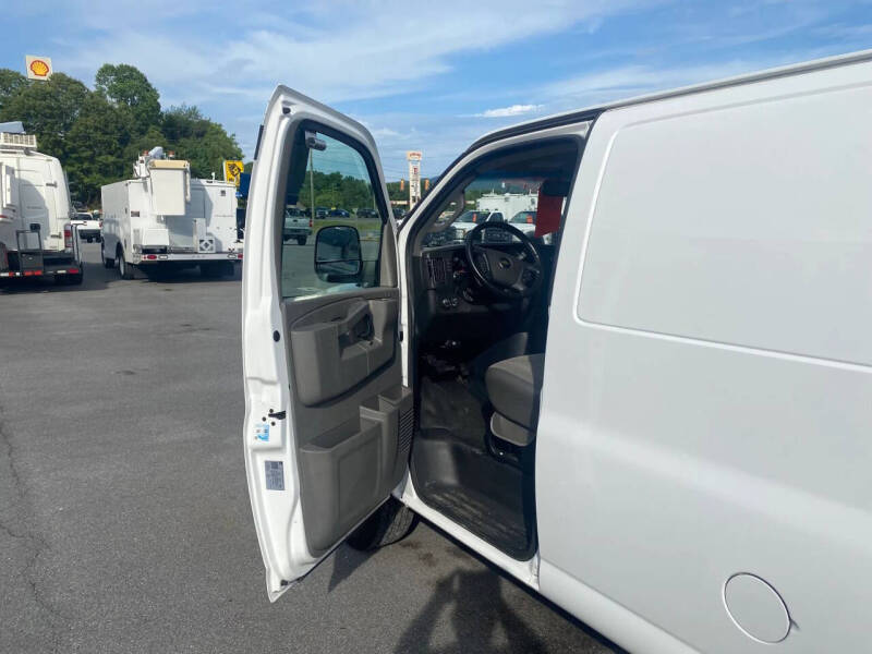 2020 Chevrolet Express 2500