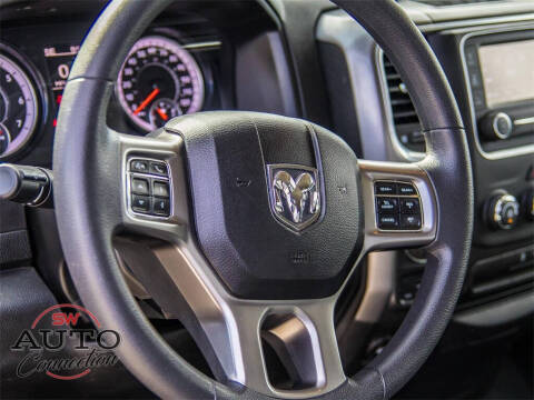 2024 RAM 1500 Classic SLT