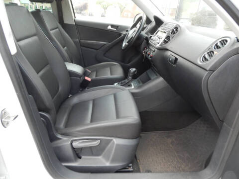 2014 Volkswagen Tiguan S