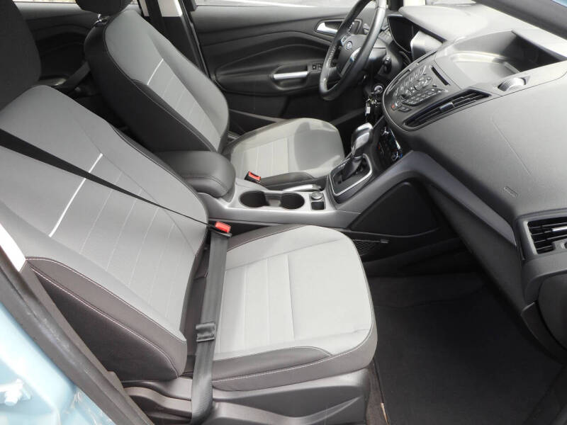 2014 Ford C-MAX Hybrid SE