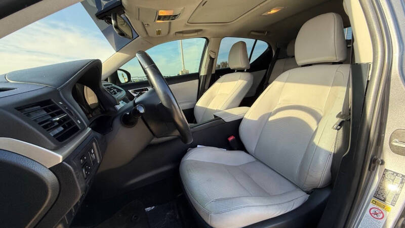 2012 Lexus CT 200h Premium