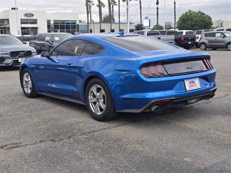 2020 Ford Mustang EcoBoost