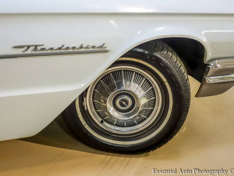 1964 Ford Thunderbird