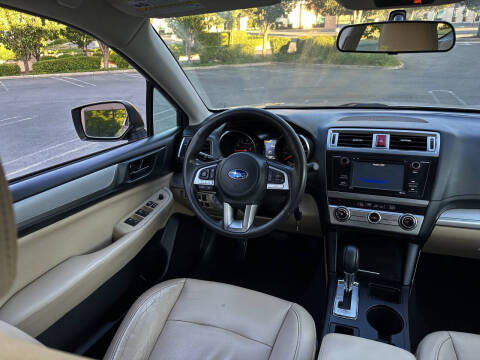 2017 Subaru Outback 2.5i