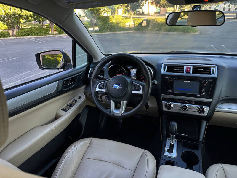 2017 Subaru Outback 2.5i