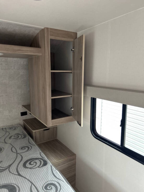 2024 Winnebago 30 BH ACCESS