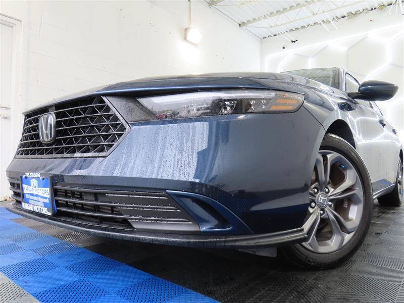 2024 Honda Accord EX's photo