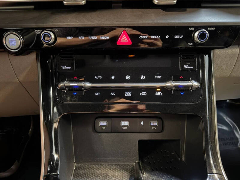 2022 Kia Carnival EX