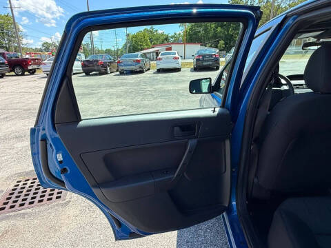 2010 Ford Focus SE