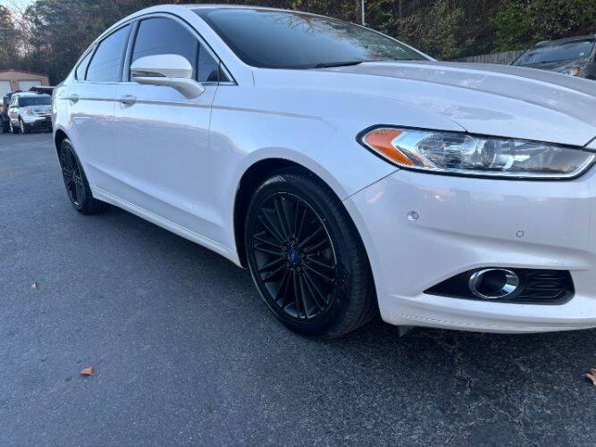 2016 Ford Fusion SE
