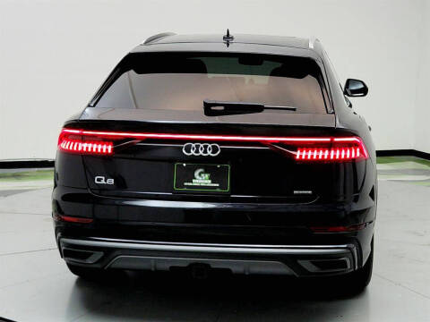 2021 Audi Q8 quattro Prestige 55 TFSI