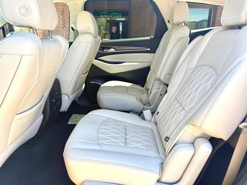 2022 Buick Enclave Avenir
