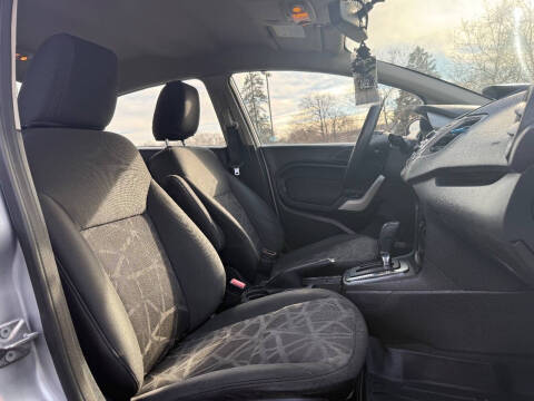 2012 Ford Fiesta SEL